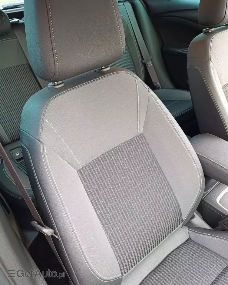 OPEL Astra 1.2 Turbo Start/Stop Business Elegance