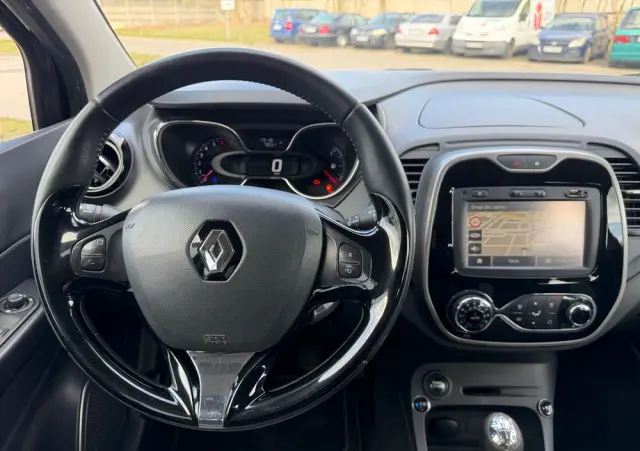 RENAULT Captur 