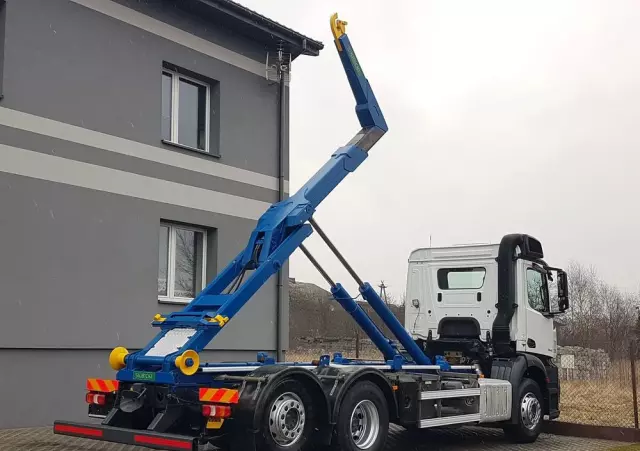 MERCEDES-BENZ ANTOS ACTROS HAKOWIEC 3 OSIE 6x2 KLIMA HAKOWIEC DO KONTENERÓW 
