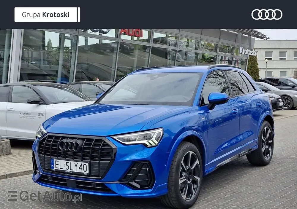 AUDI Q3 