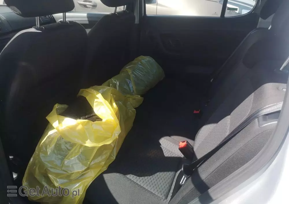 SKODA Fabia 1.2 TSI Active