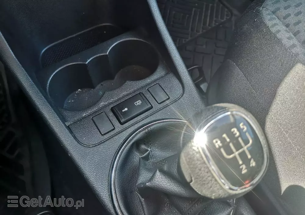 SKODA Fabia 1.2 TSI Active