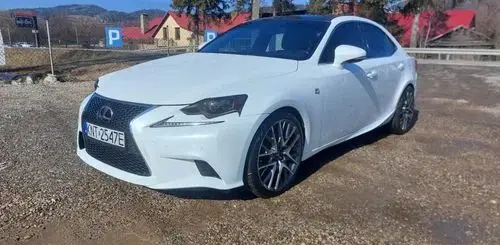 LEXUS IS 