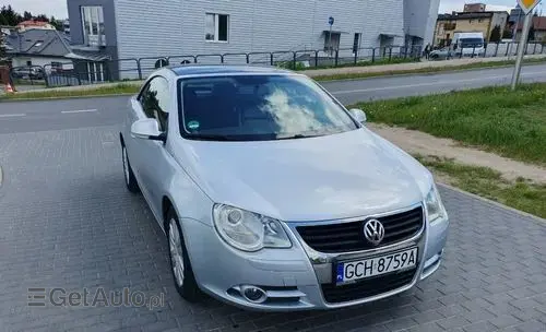 VOLKSWAGEN Eos 