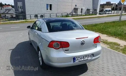 VOLKSWAGEN Eos 