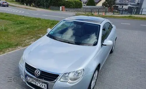 VOLKSWAGEN Eos 