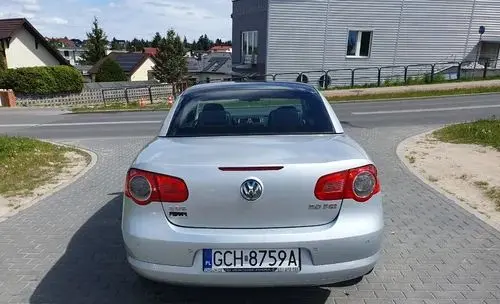 VOLKSWAGEN Eos 