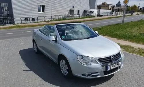 VOLKSWAGEN Eos 
