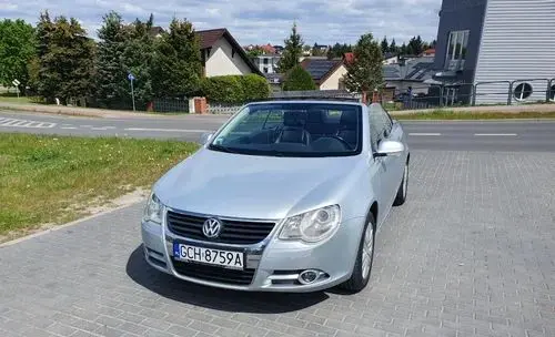 VOLKSWAGEN Eos 
