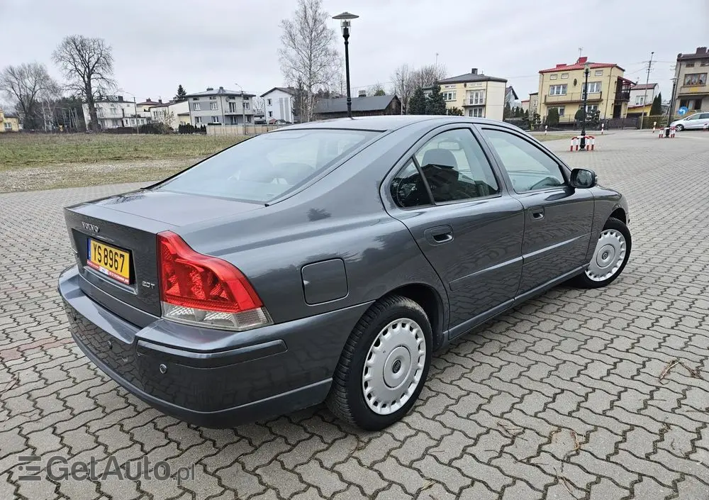 VOLVO S60 2.0T Edition
