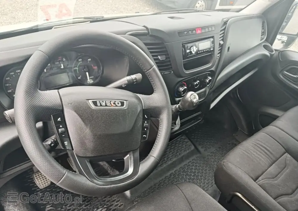 IVECO 35C13, 35C12, 35C14, 35C15 