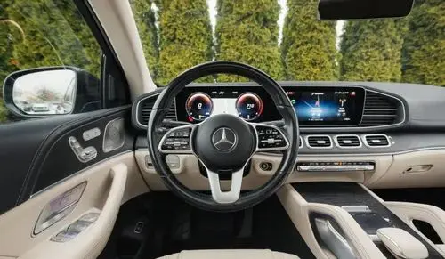 MERCEDES-BENZ GLE 
