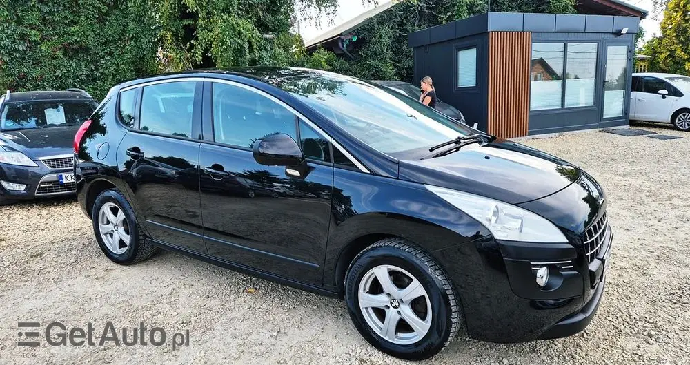 PEUGEOT 3008 1.6 Premium