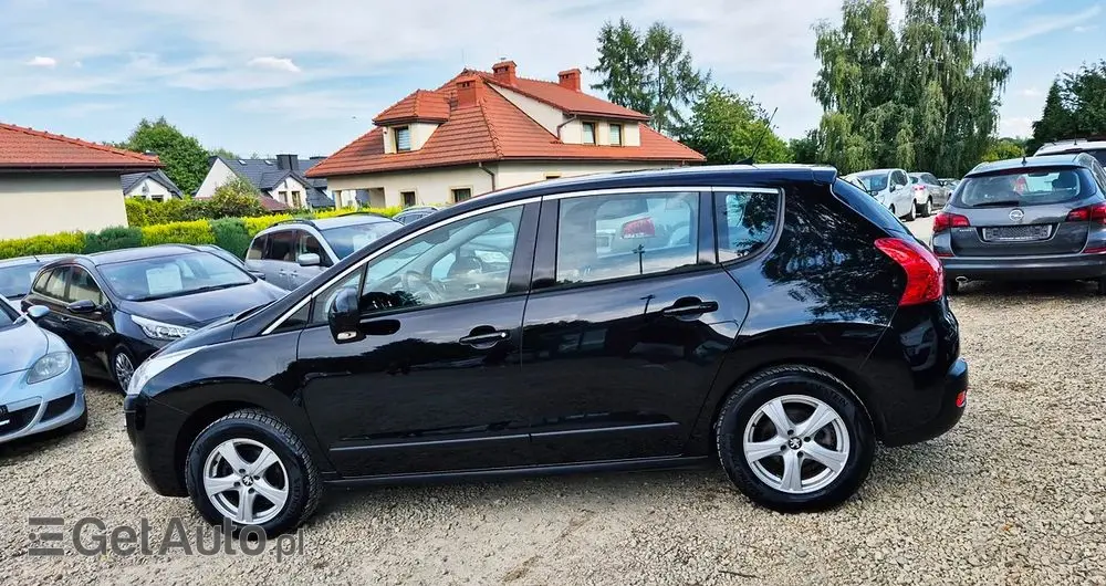 PEUGEOT 3008 1.6 Premium