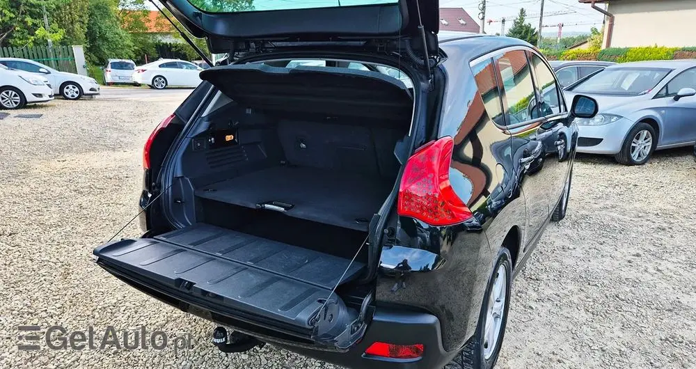 PEUGEOT 3008 1.6 Premium