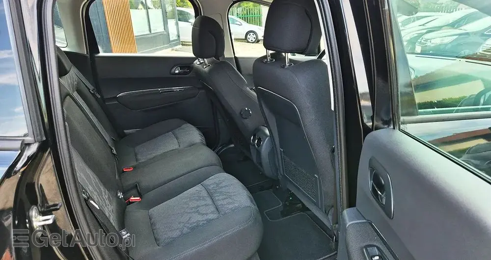 PEUGEOT 3008 1.6 Premium