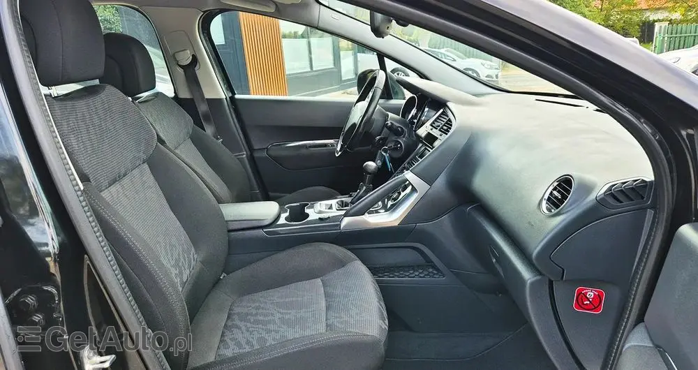 PEUGEOT 3008 1.6 Premium