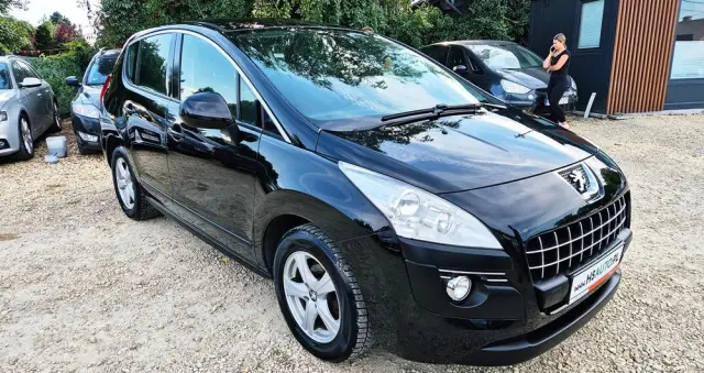 PEUGEOT 3008 1.6 Premium