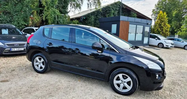 PEUGEOT 3008 1.6 Premium