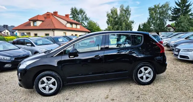 PEUGEOT 3008 1.6 Premium