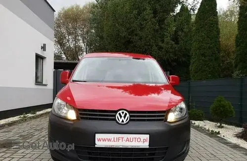 VOLKSWAGEN Caddy California 