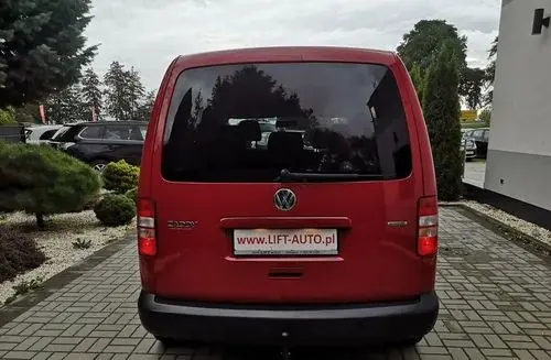 VOLKSWAGEN Caddy California 