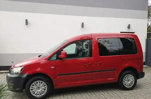 VOLKSWAGEN Caddy California 