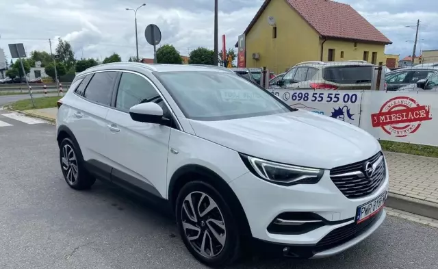 OPEL Grandland 