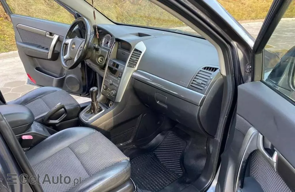 CHEVROLET Captiva 