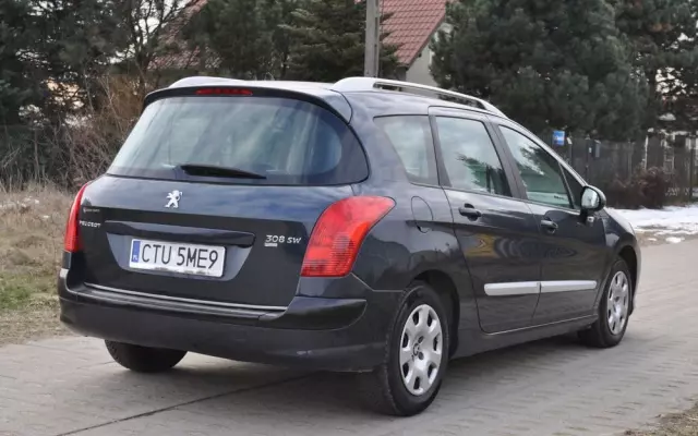 PEUGEOT 308 