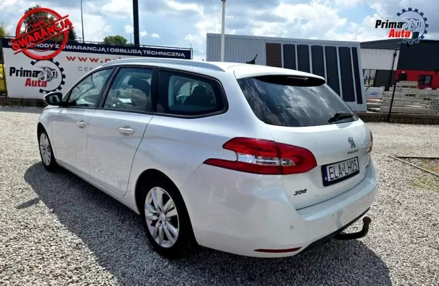 PEUGEOT 308 