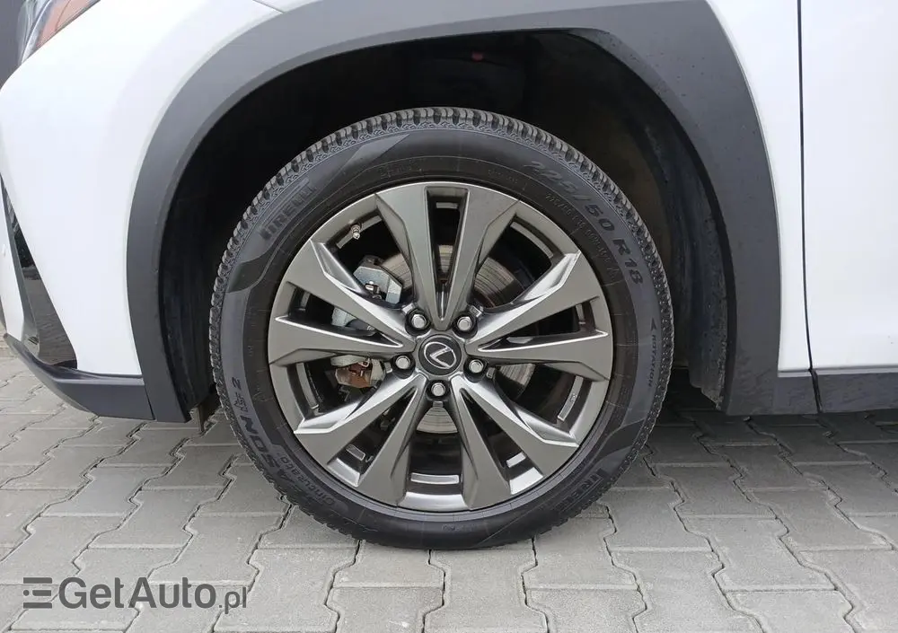 LEXUS UX 250h GPF F Sport Design 2WD