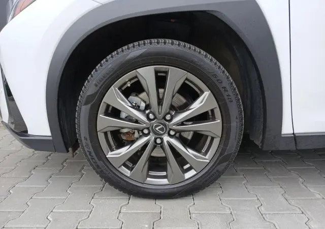 LEXUS UX 250h GPF F Sport Design 2WD