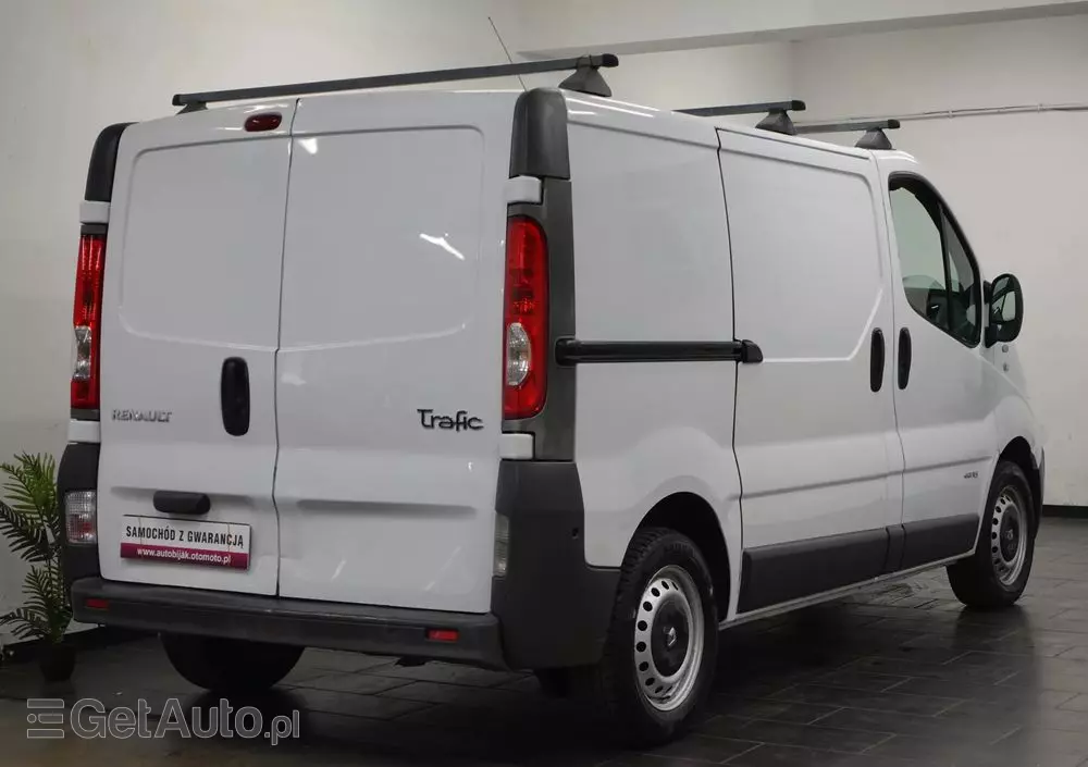 RENAULT Trafic - L1H1 
