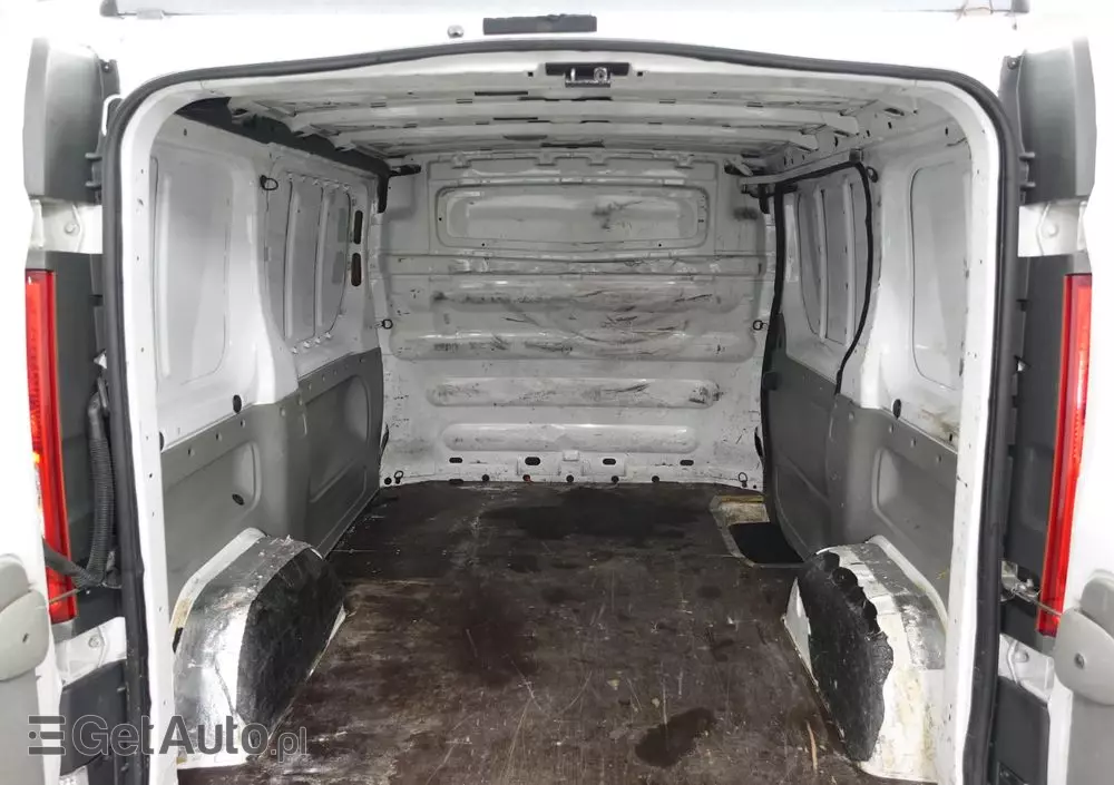 RENAULT Trafic - L1H1 