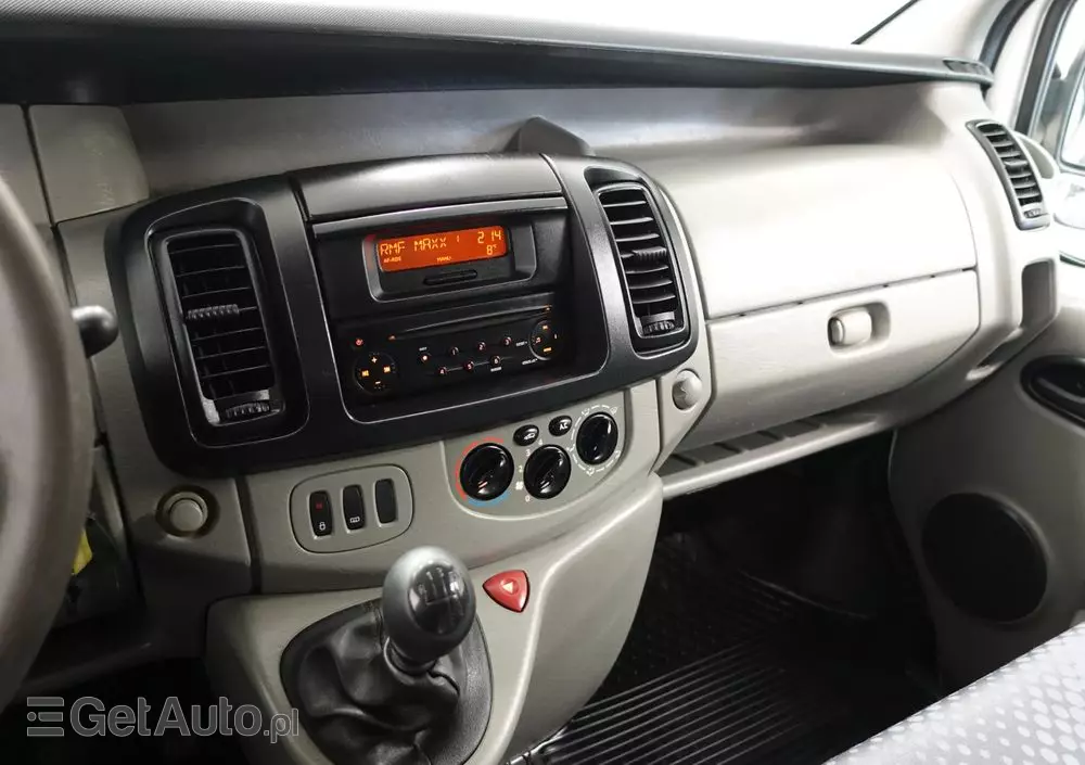 RENAULT Trafic - L1H1 