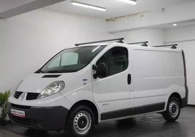 RENAULT Trafic - L1H1 