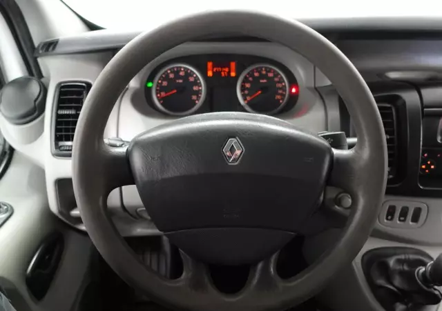 RENAULT Trafic - L1H1 