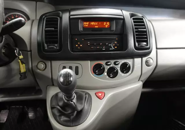 RENAULT Trafic - L1H1 