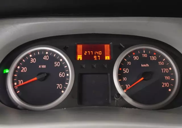 RENAULT Trafic - L1H1 