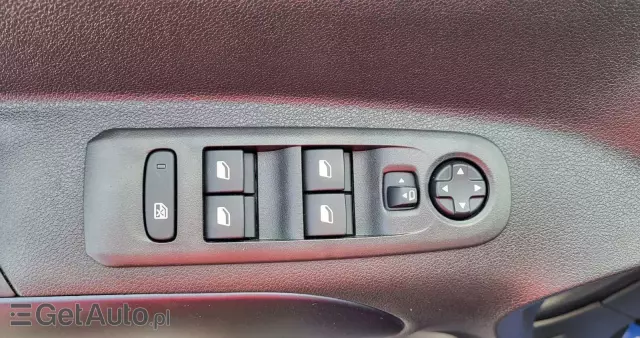 PEUGEOT Rifter BlueHDI 100 L1 Allure