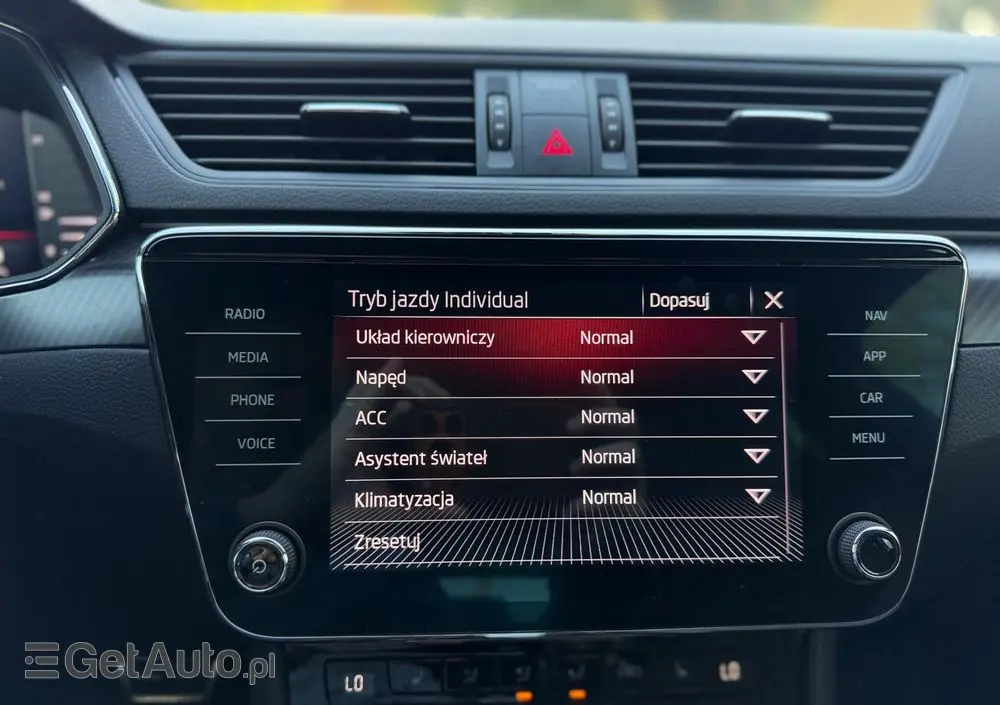 SKODA Superb 2.0 TDI 4x4 DSG Sportline
