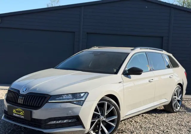 SKODA Superb 2.0 TDI 4x4 DSG Sportline