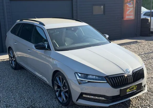 SKODA Superb 2.0 TDI 4x4 DSG Sportline