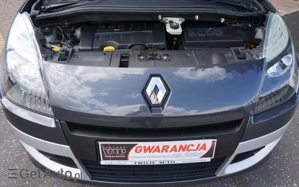 RENAULT Scenic 1.4 16V TCE Expression