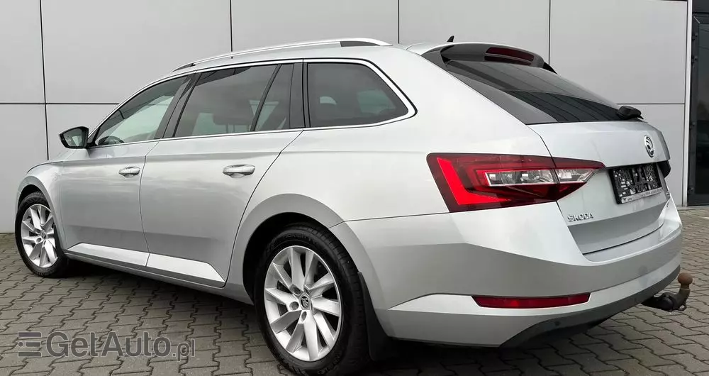 SKODA Superb 2.0 TDI 4x4 L&K DSG