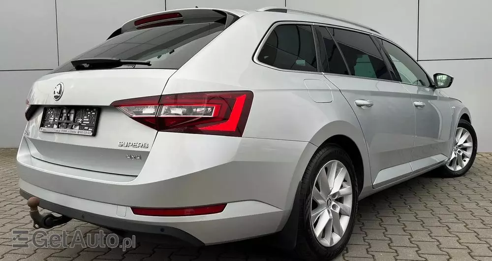 SKODA Superb 2.0 TDI 4x4 L&K DSG