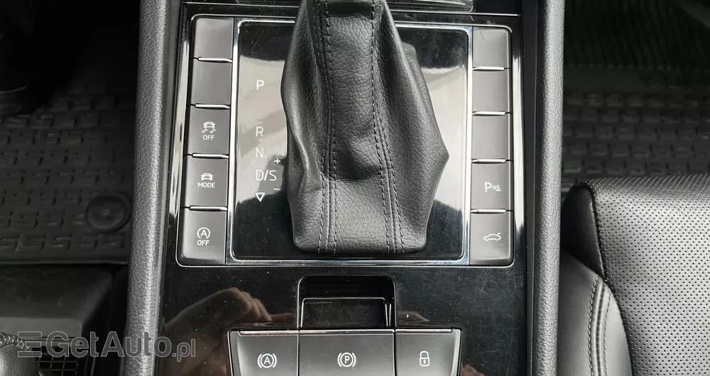 SKODA Superb 2.0 TDI 4x4 L&K DSG