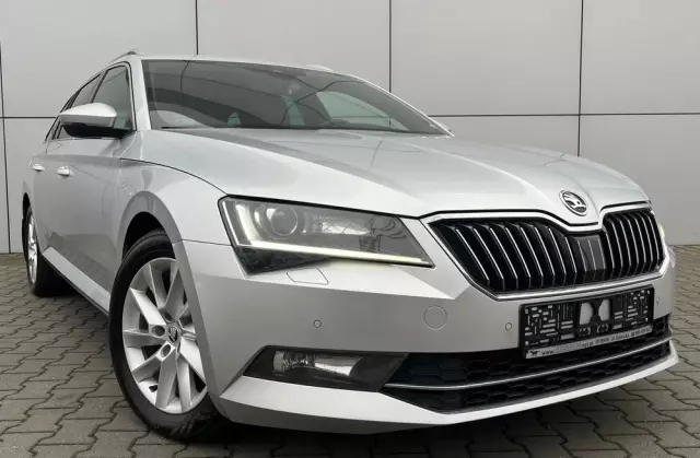 SKODA Superb 2.0 TDI 4x4 L&K DSG