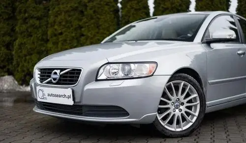 VOLVO S40 